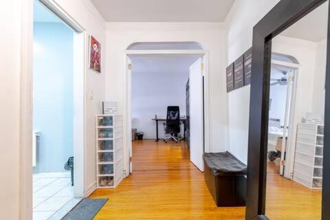 2 Large Bedrooms In Rego Park New York Eksteriør billede